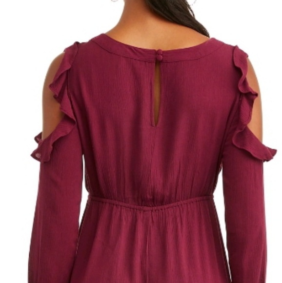 Women's Cold Shoulder
Dress with Embroidery - Picture 2 of 4